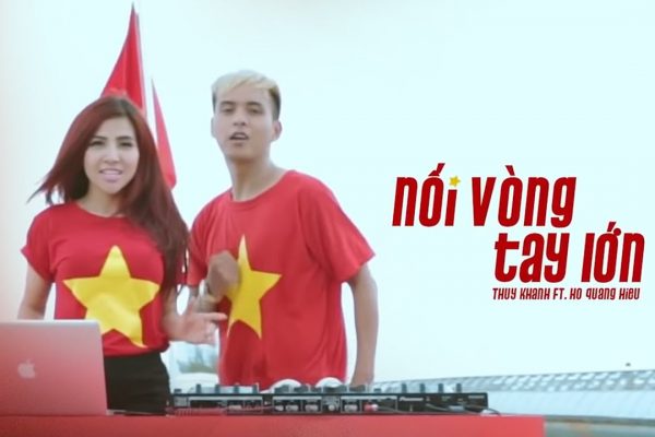 Lời bài hát Nối Vòng Tay Lớn – Hồ Quang Hiếu ft. Thúy Khanh